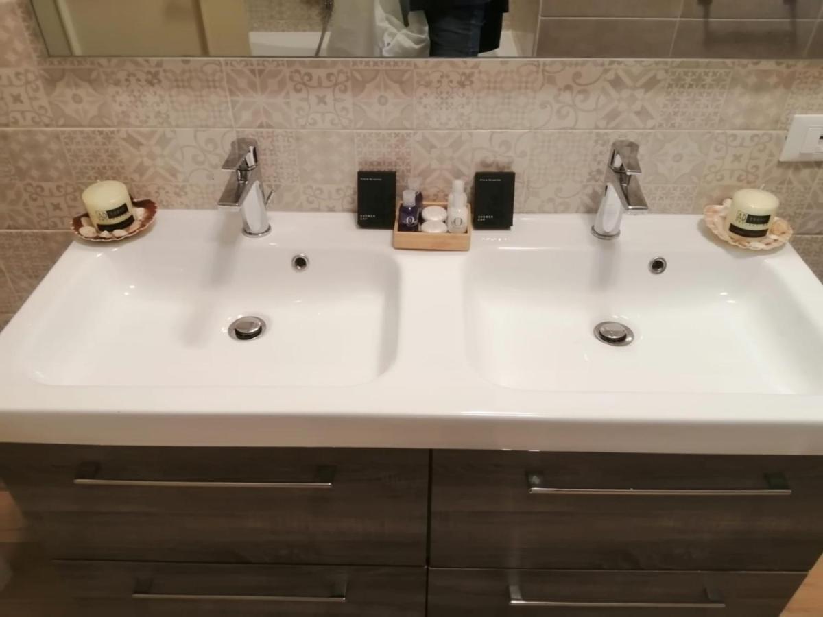 Central Suite 巴勒莫 外观 照片